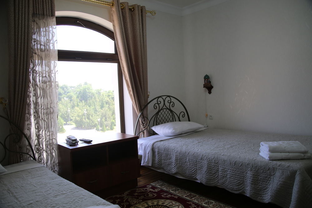 Hotel Zilol Baxt Samarkand Esterno foto